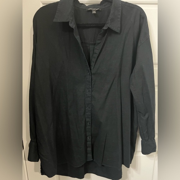 Banana Republic Linen Button Down - Picture 5 of 6